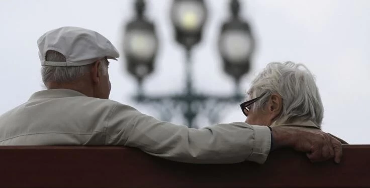 Cevdet Yılmaz: Emeklilik yaşı yükselmeyecek
